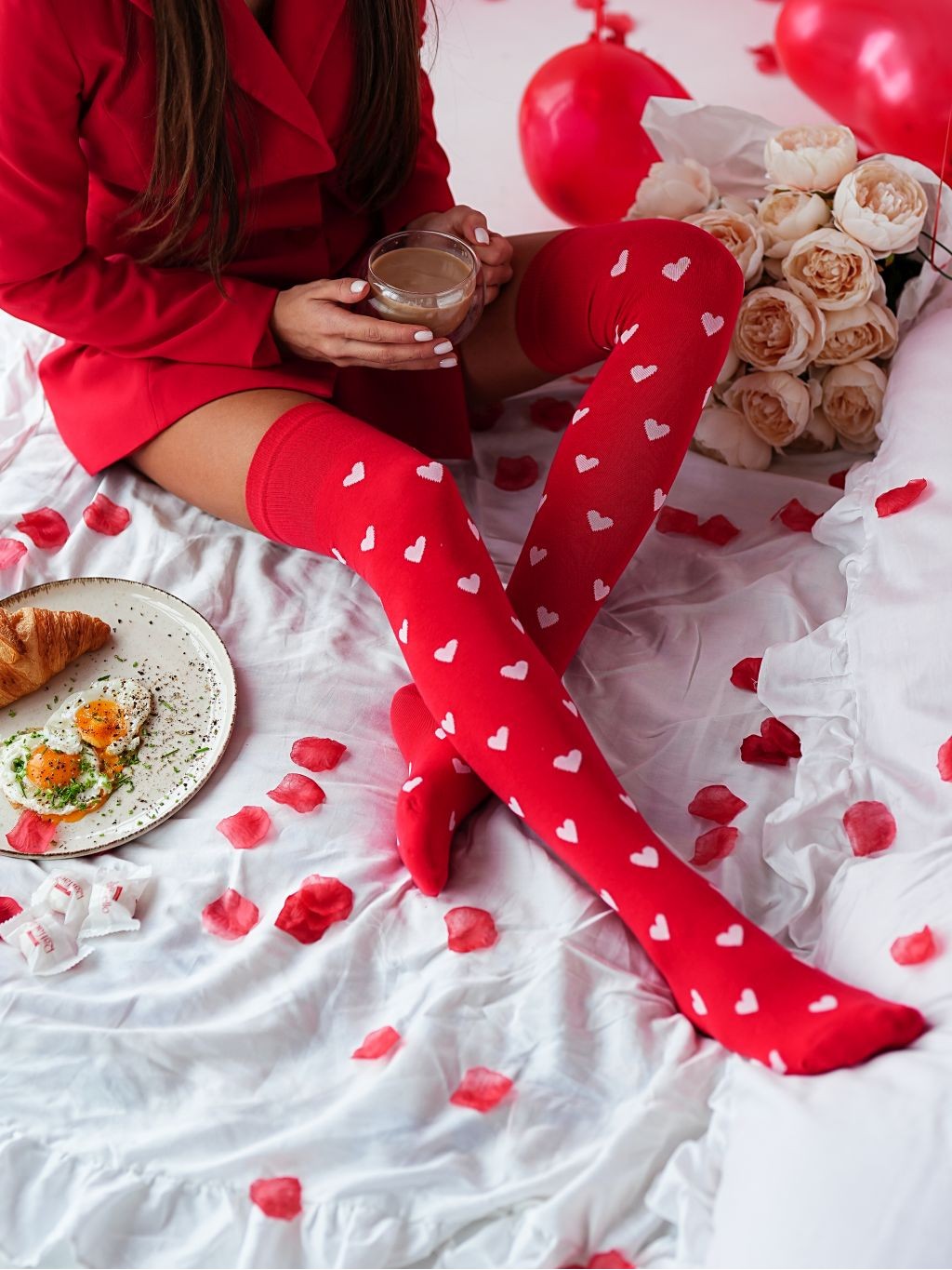 1 Paar Overknees elegante Knie- Overknees- Strümpfe 37/41 mit Herzen-Motiv rot