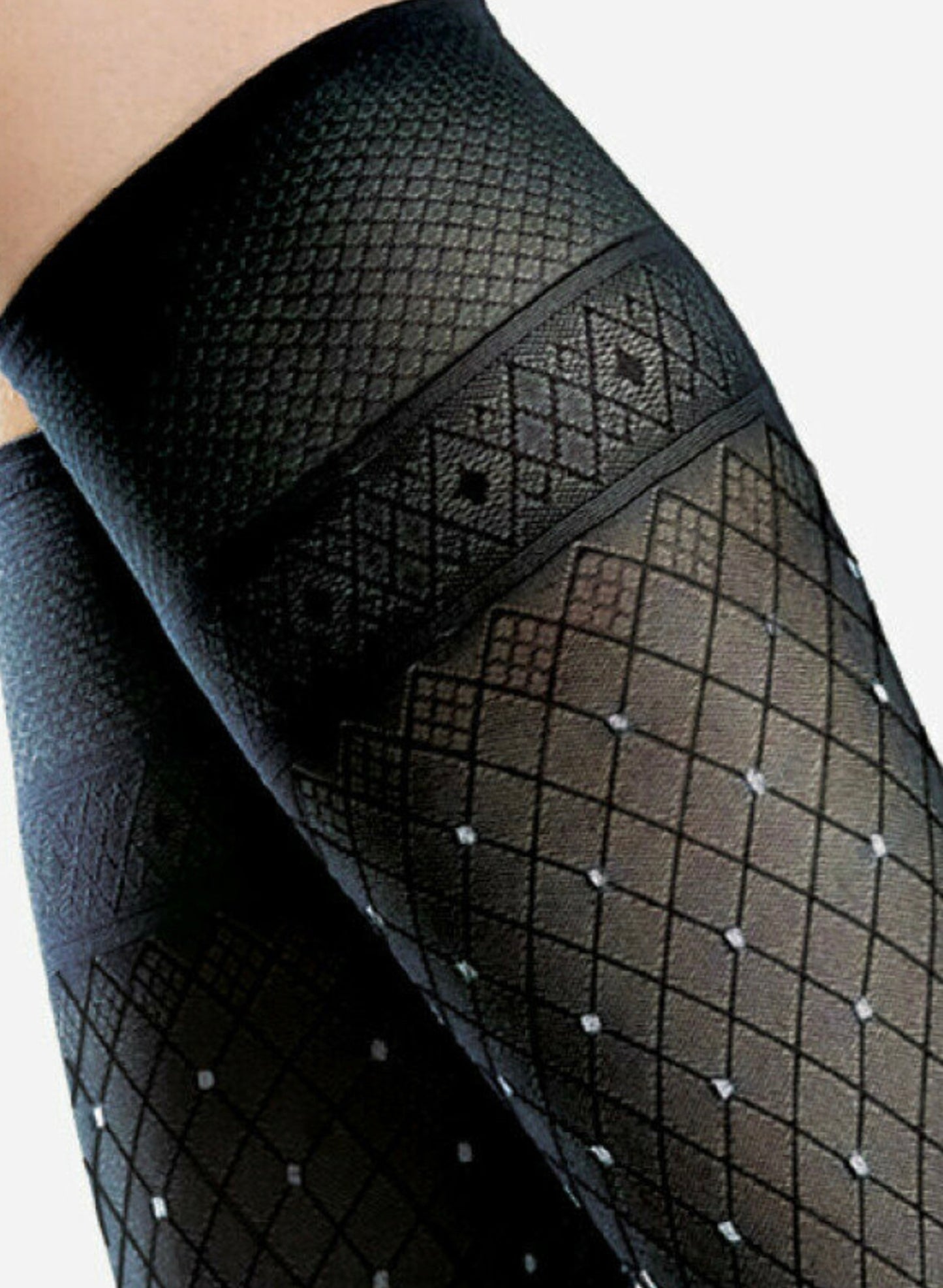 Elegante Kniestrümpfe 40 Den – Verführerischer Look für jeden Anlass