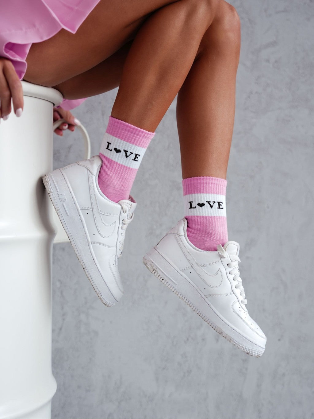 1 Paar moderne Lycille Langsocken 37/41 aus Baumwolle mit LOVE-Aufschrift in rosa