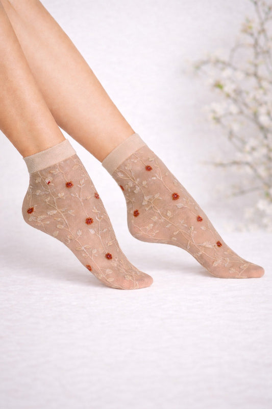 Transparente Damen Socken mit Blumenstickerei in Beige aus Mesh Material – elegante florale Fashion Socken