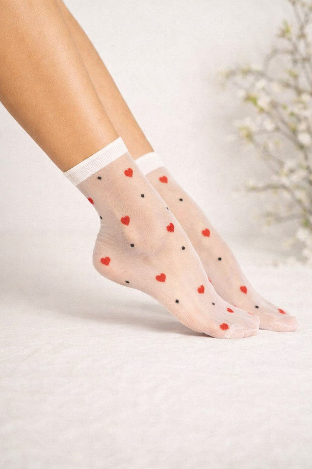 Transparente Herz Socken Damen Mesh Söckchen Cremefarben